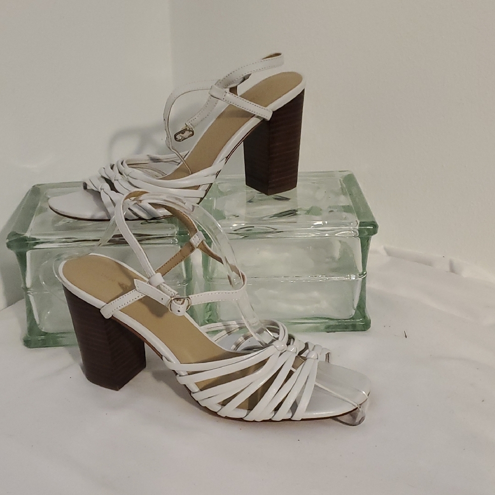 Ann Taylor White Strappy Sandals With Wooden Block Heels